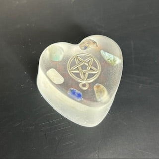 Grounding Crystal Pentacle Resin Hearts