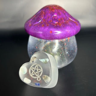 Grounding Crystal Pentacle Resin Hearts