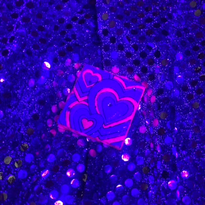 Glowing Heart - 2 x 2 Mini Blacklight Reactive Painting